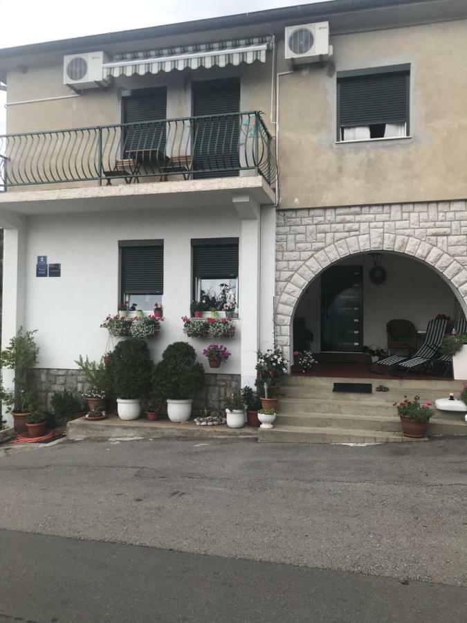 Apartments Porat Novi Vinodolski Exterior photo
